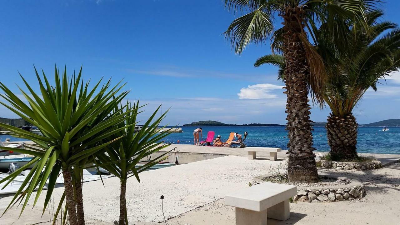 Magnolia Apartments Жаборич Екстериор снимка